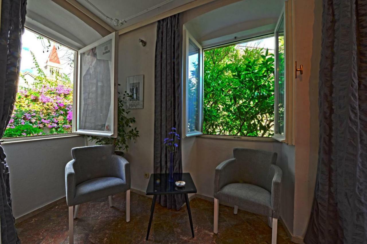 Romantic Rooms Gena Trogir Exterior photo